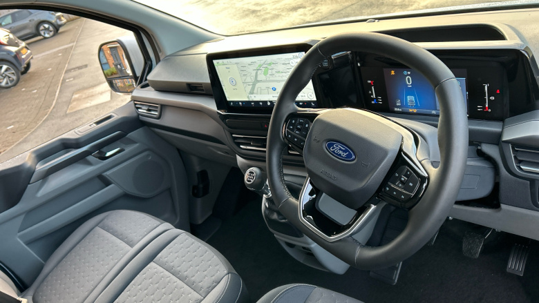 Ford Tourneo Custom 320 L1 Diesel Fwd 2.0 EcoBlue 136ps H1 Titanium 8 seater Auto